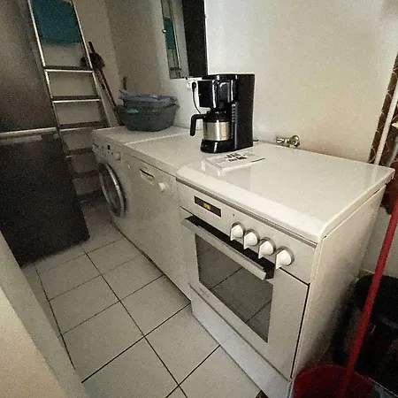 T2 A : Plage, Commerces, Jardin, Parking, Clim, Wi-fi, Appareils Cuisine Complete - Fr-1-607-185 Agde