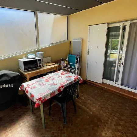 T2 A : Plage, Commerces, Jardin, Parking, Clim, Wi-fi, Appareils Cuisine Complete - Fr-1-607-185 Apartmán Agde